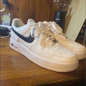 Nike Air Force 1